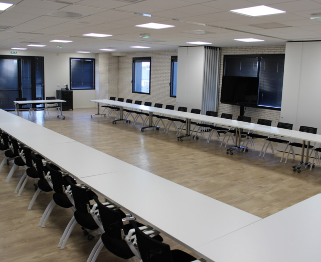 Salles 1, 2 et 3 en configuration U Disposition en U