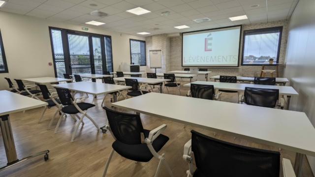 Salle 1 en configuration classe